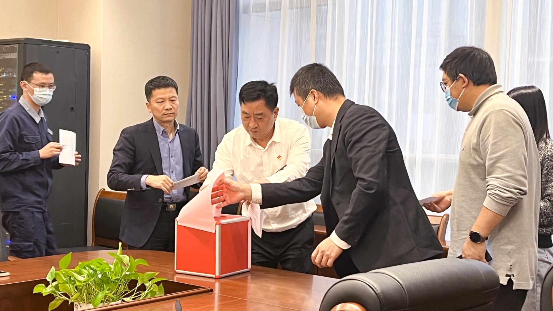 1669794834314639.jpg 物業成立工會.jpg