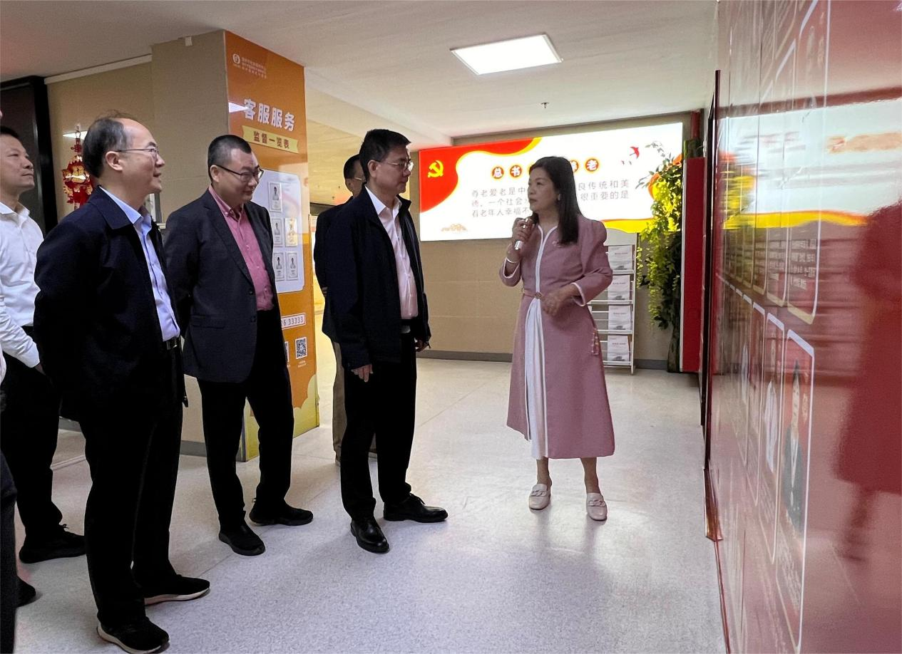 1712542751639257.png 游總赴福州市福利中心調研1.png