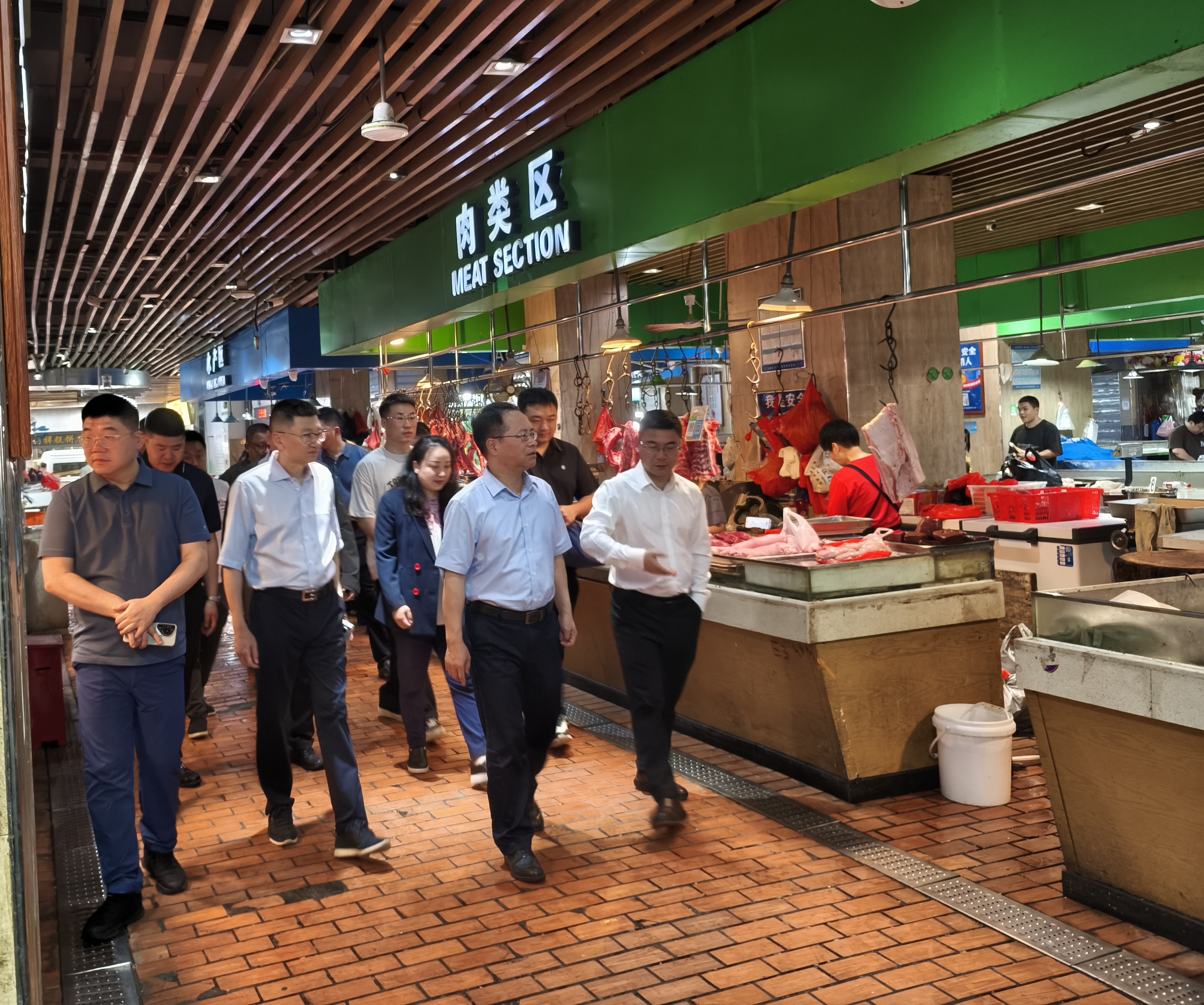 1745567479914179.jpg 鼓樓區(qū)委書記安全生產(chǎn)檢查1.jpg